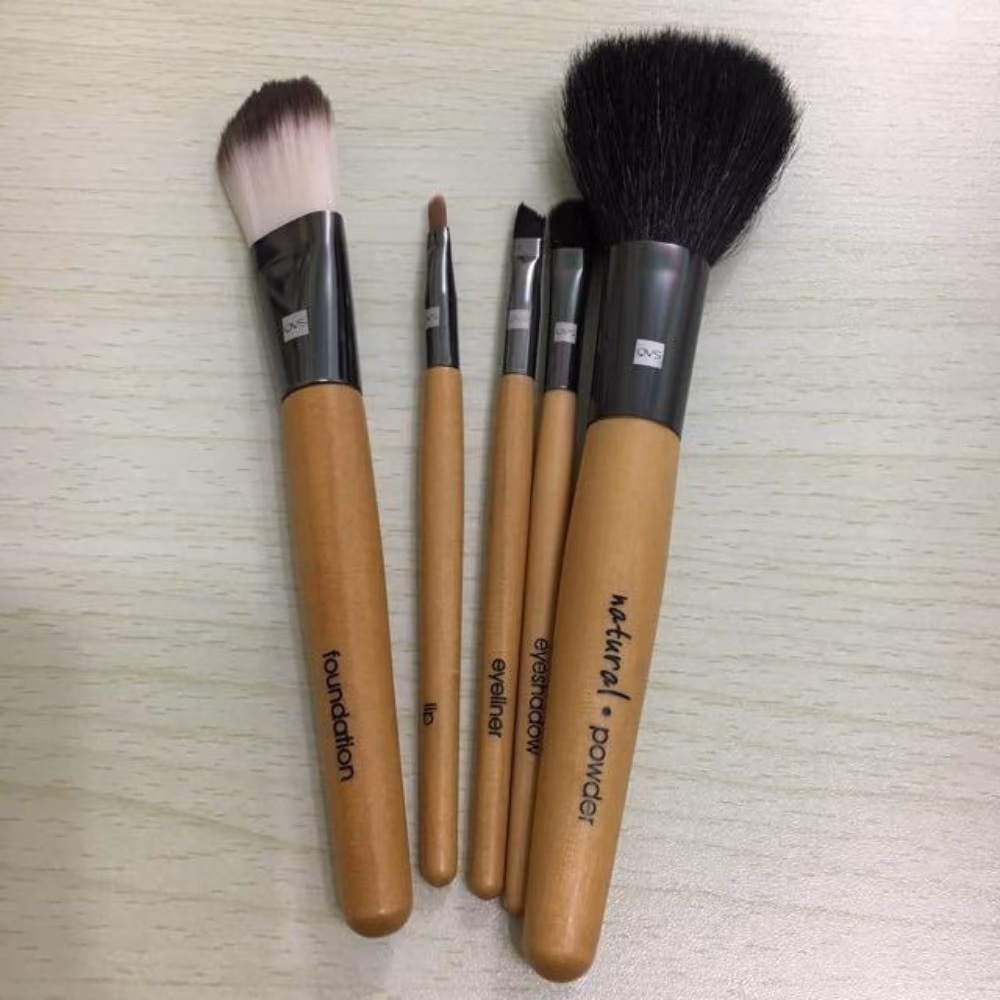 QVS Eyeshadow Brush 3