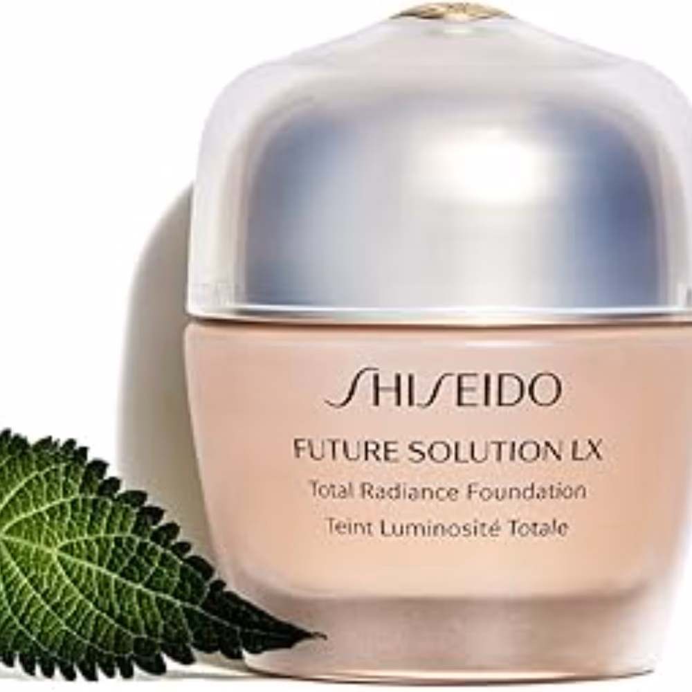 Shiseido Future Solution Lx Total Radiance Foundation SPF 15 30 ml 3