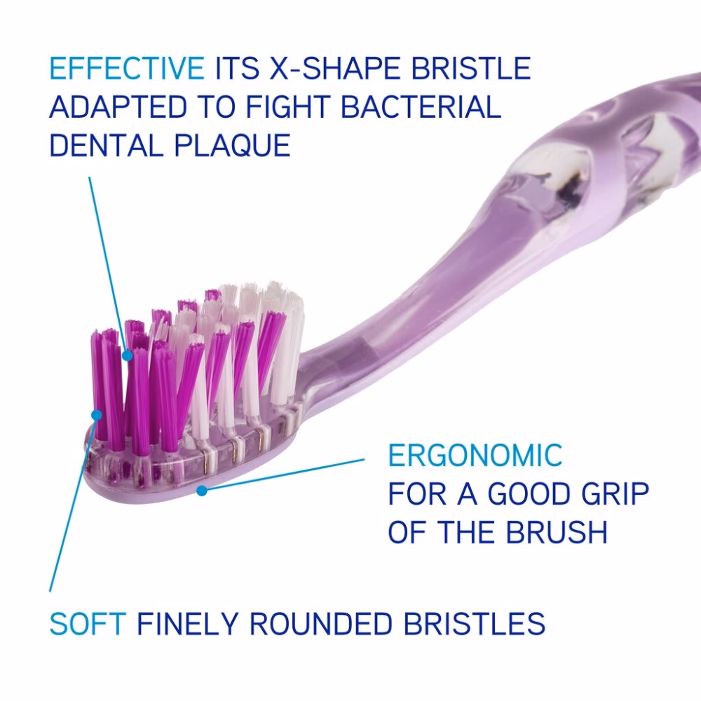 Elgydium Toothbrush Anti-Plaque Medium 3
