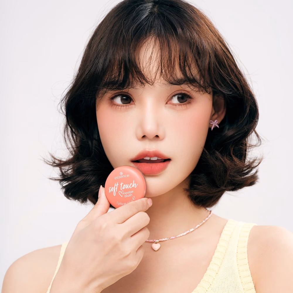 Essence Soft Touch Mousse Blush 30 5