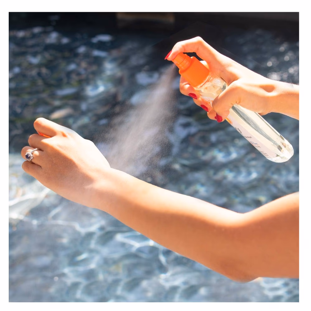 Calypso Clear Protect SPF15 Dry Oil Spray 200ml 4