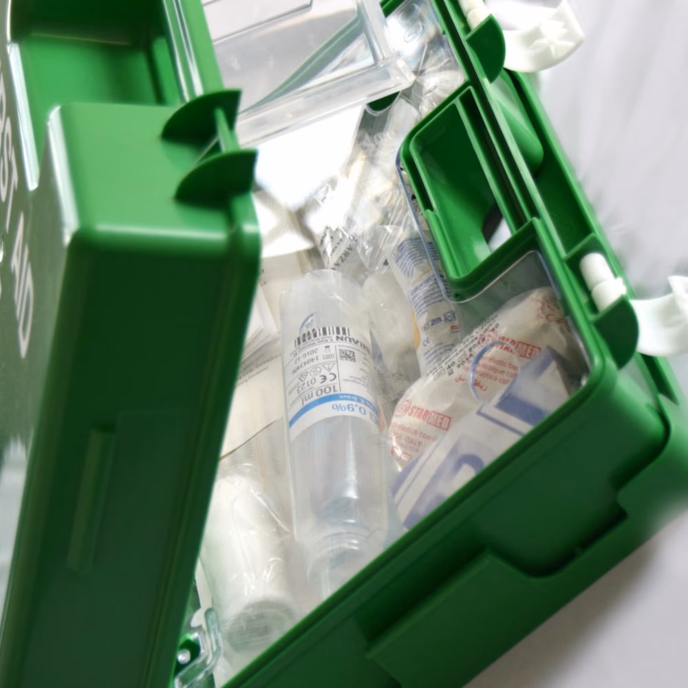 Fastcare First Aid Kit Green For 50 People 2