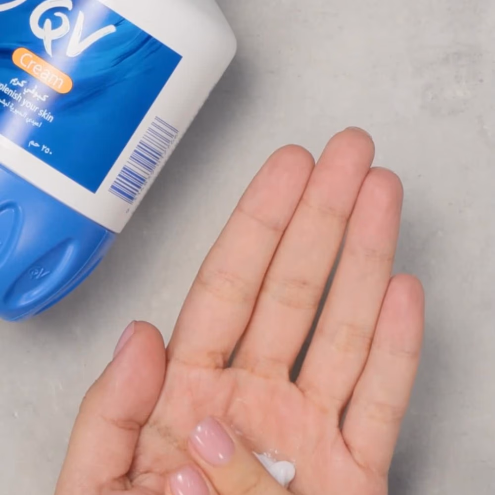 QV Cream Pump 250g 3