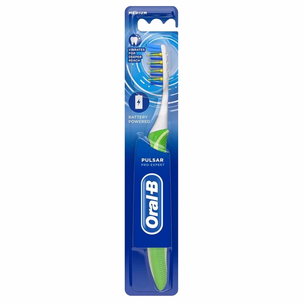 Oral B Pulsar Pro Expert Medium Toothbrush 2