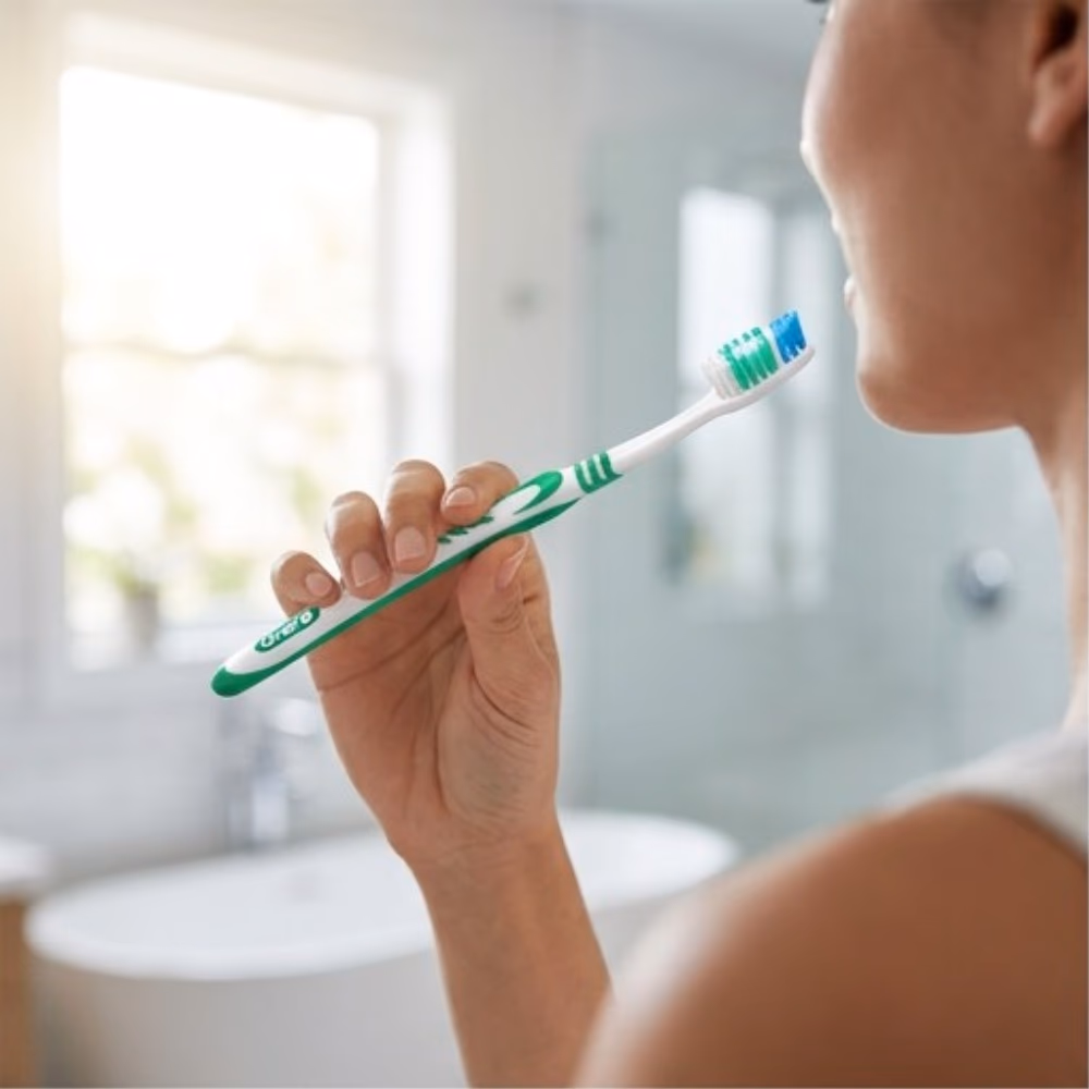 Oral-B Complete Soft Toothbrush 3