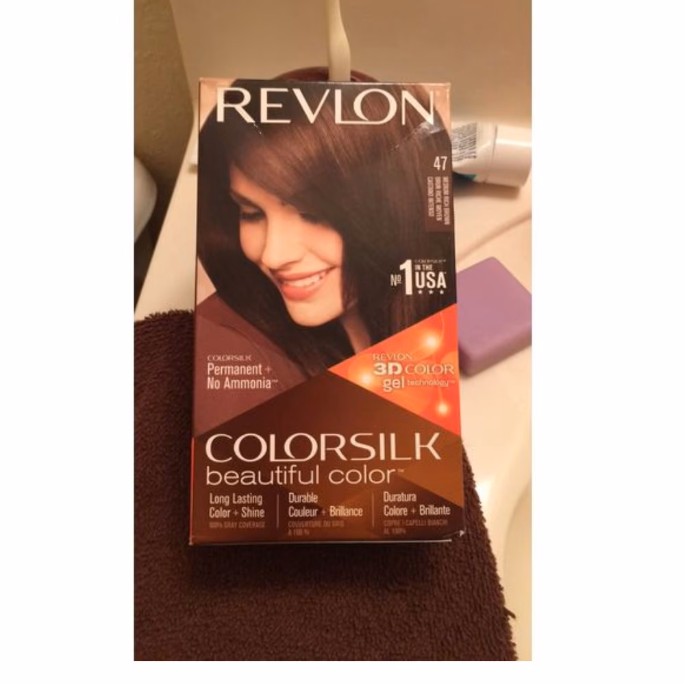 Revlon ColorSilk 47 Medium Rich Brown 3