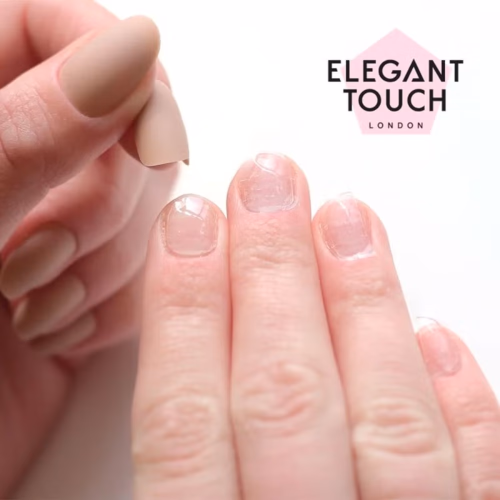 Elegant Touch Brush On Nail Glue 6ml 4