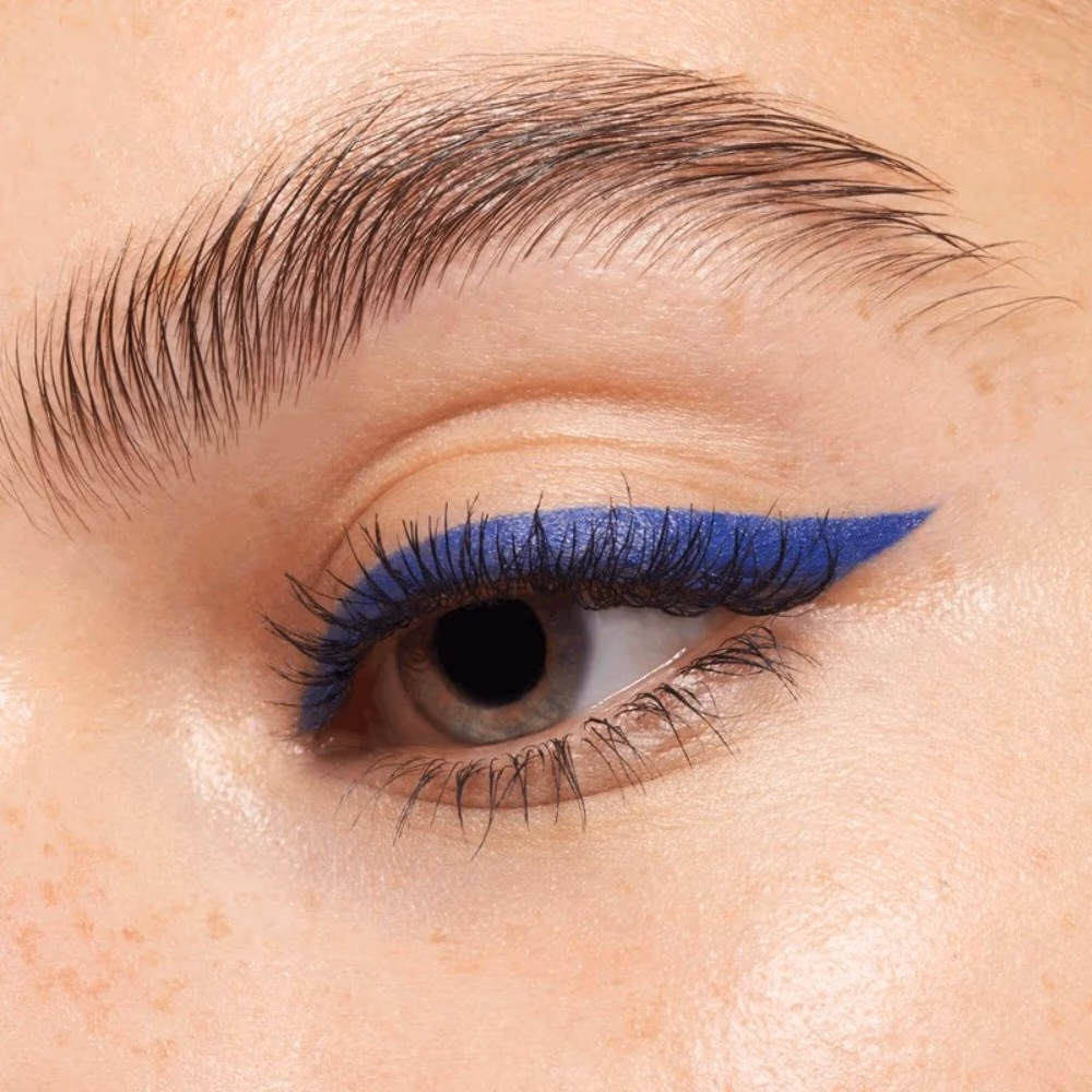 Essence 30 Kajal Pencil - Classic Blue  2