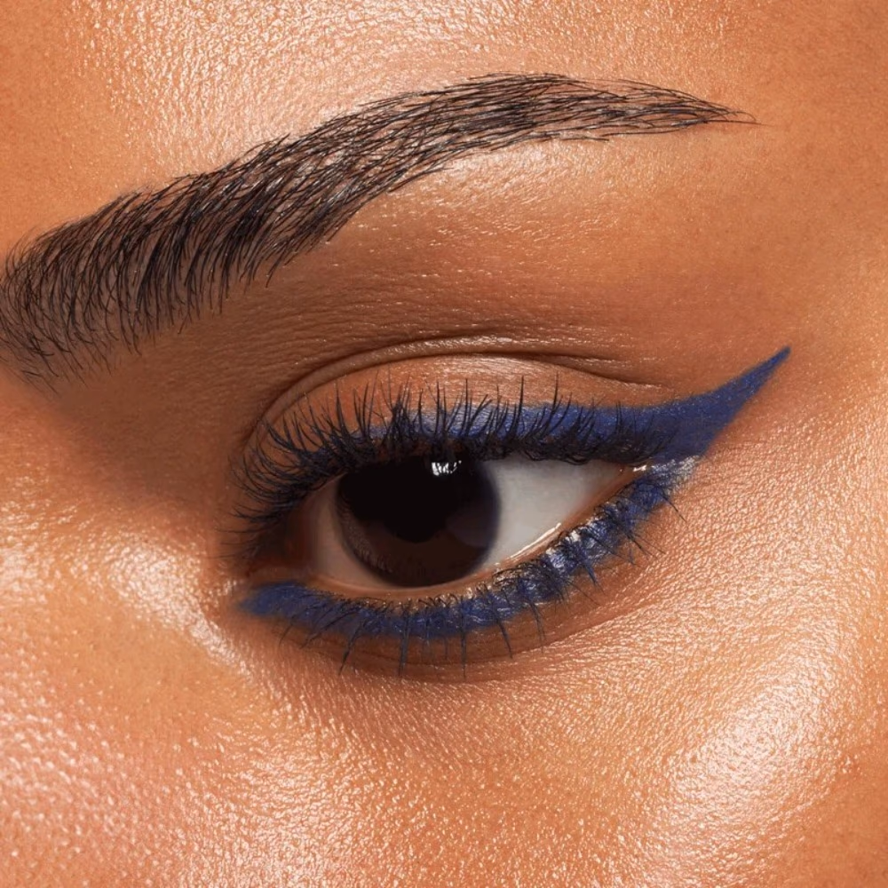 Essence 30 Kajal Pencil - Classic Blue  3