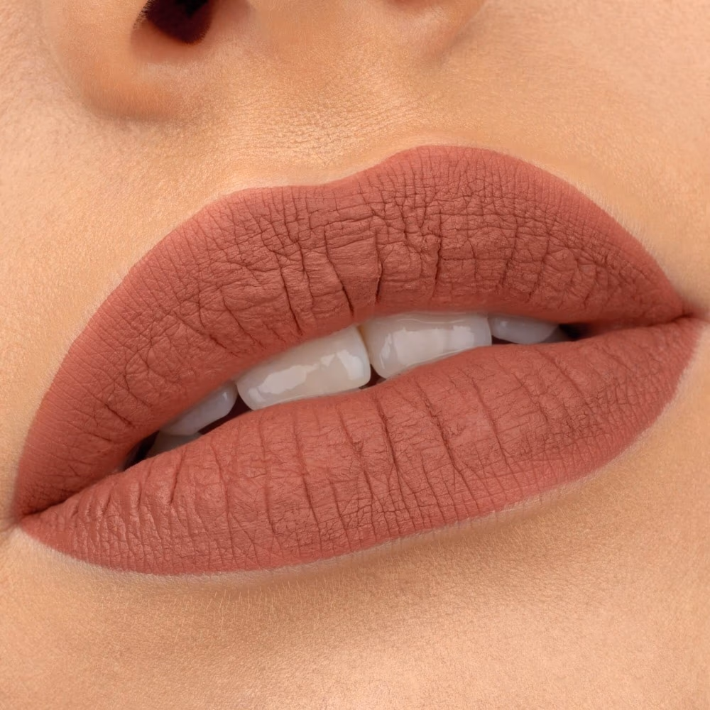 Essence 10 8H Matte Liquid Lipstick in Deep Rust 3