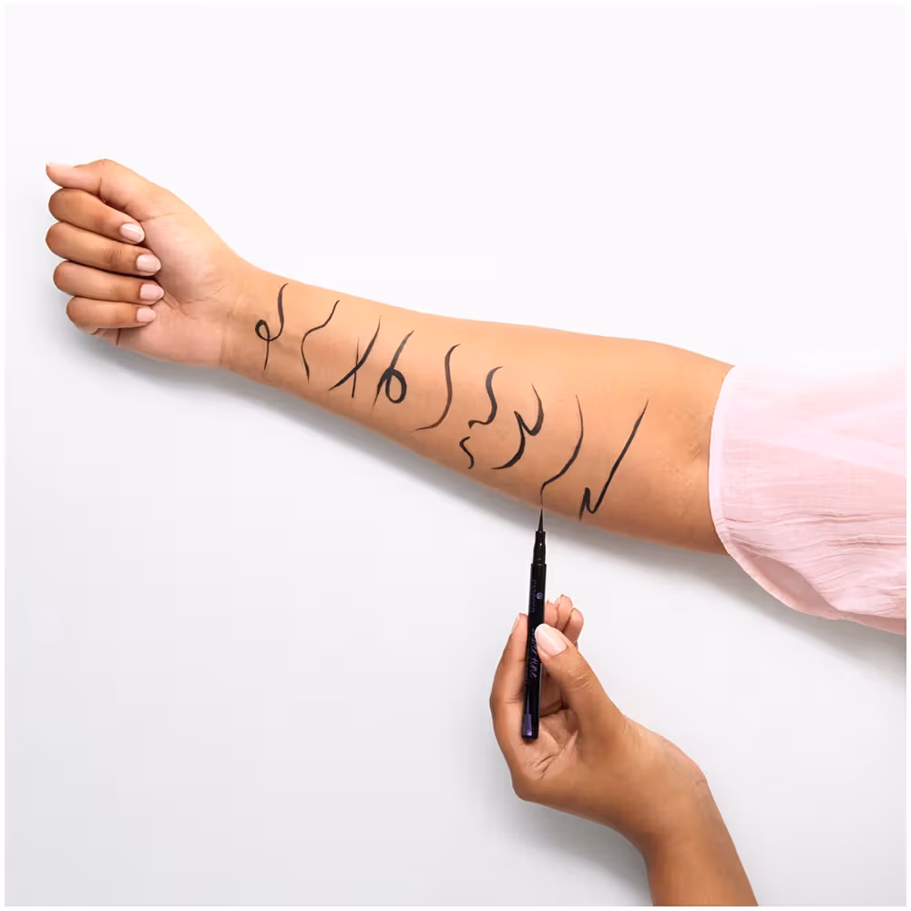 Essence 01 Superfine Liner Pen Deep Black 494 3