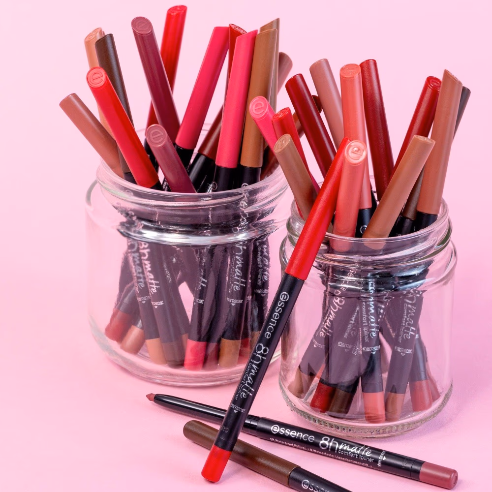 Essence 8H Matte Comfort Lipliner - 03 3