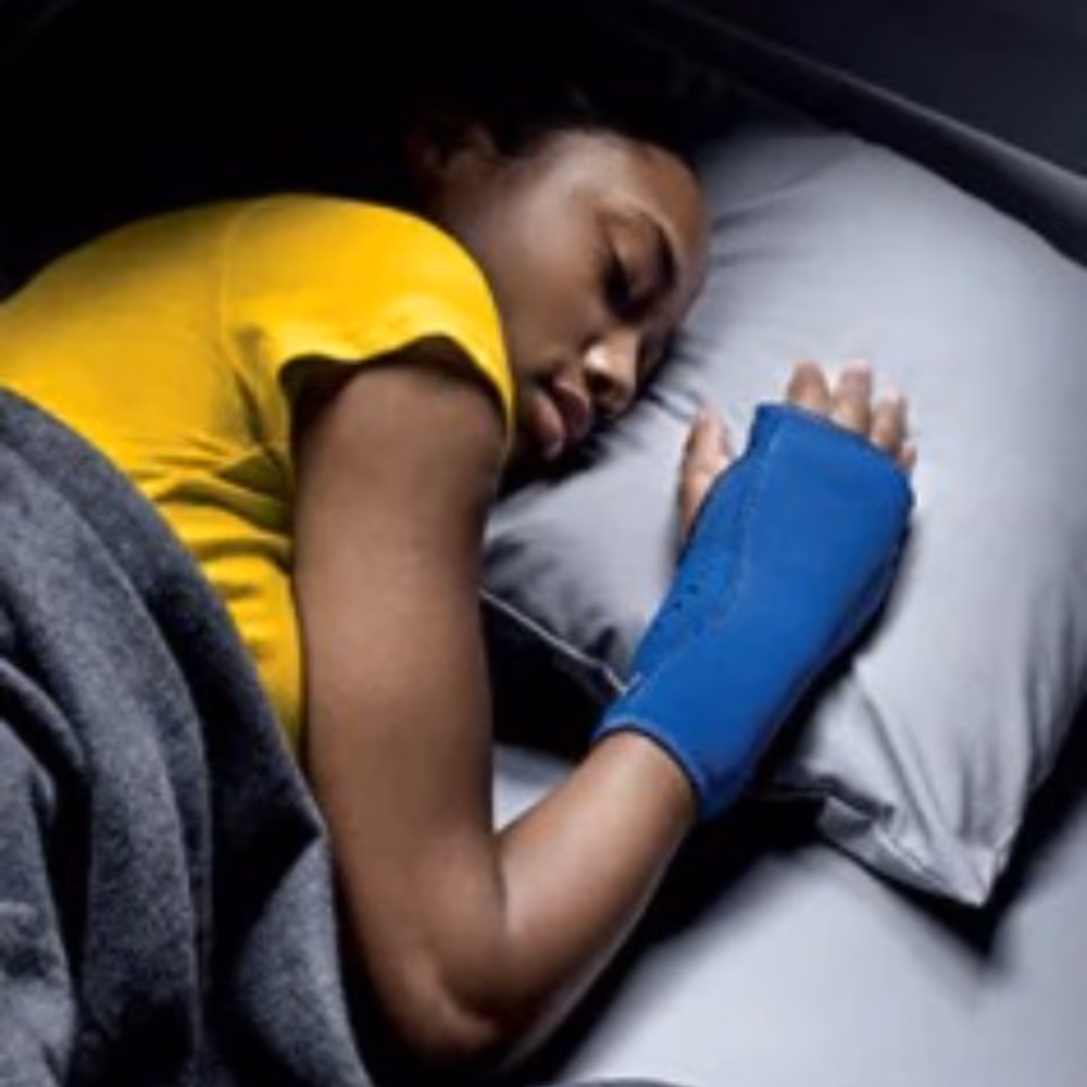 Futuro 48462 Wrist Support Night 2
