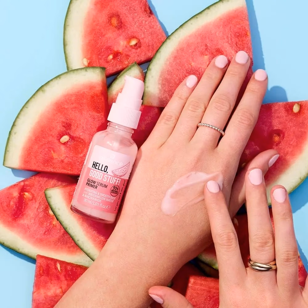 Essence Hello Good Stuff Glow Serum Primer – Hydrating Face Primer with Niacinamide & Watermelon Extract 3