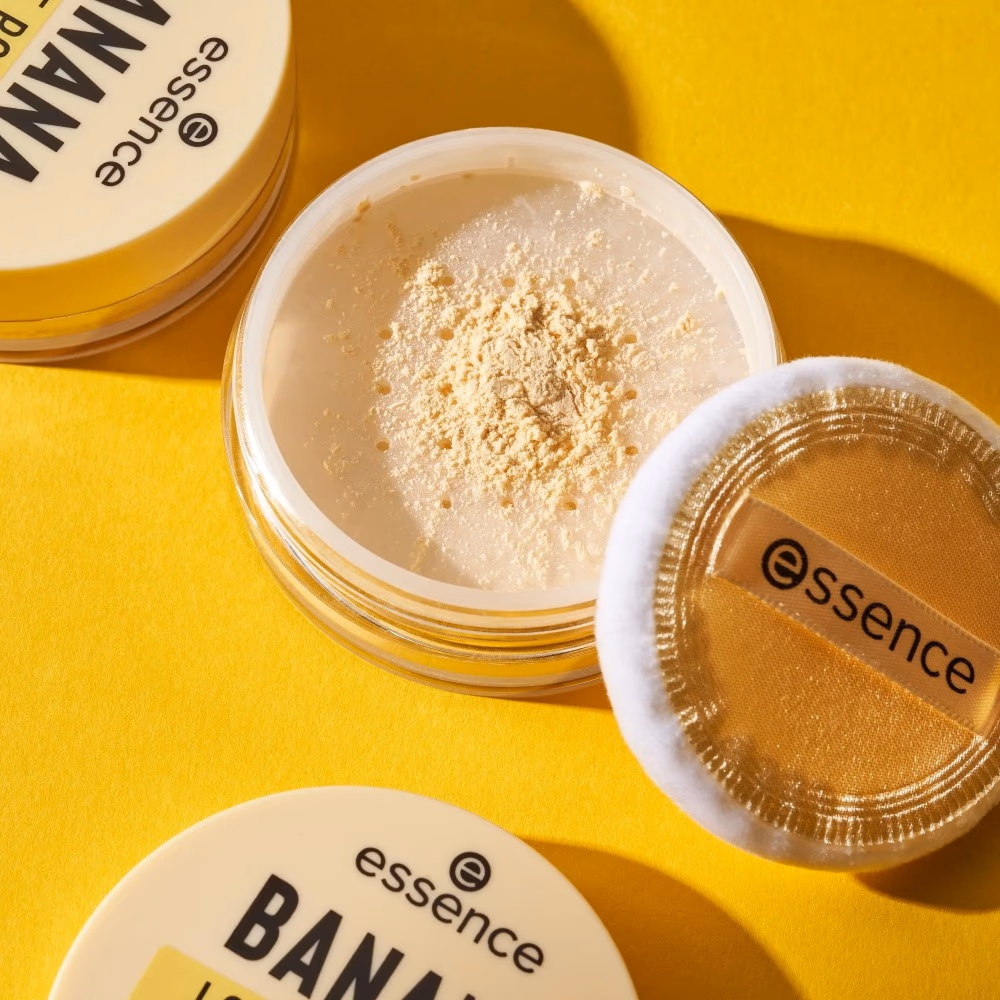 Essence Banana Loose Powder – Mattifying Setting Powder for Smooth Shine Free Finish 3