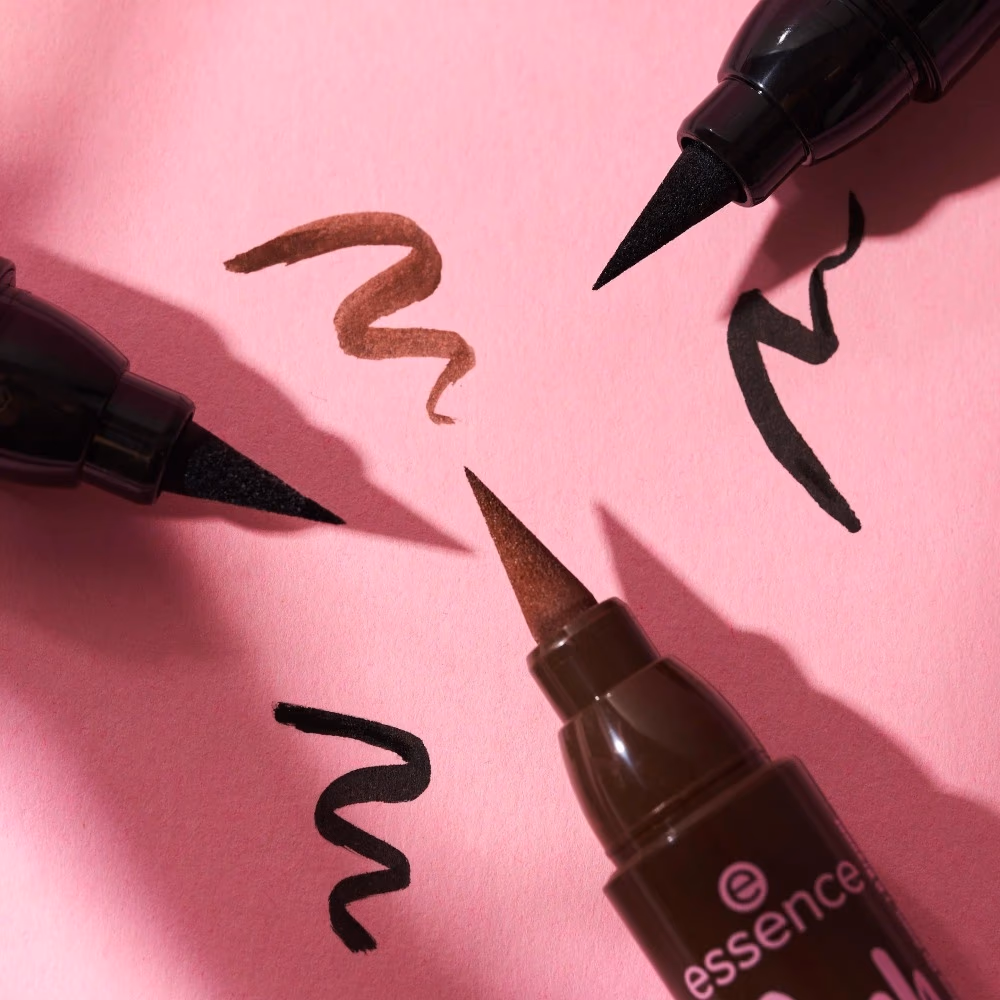 Essence Lash Princess Liner Black 4
