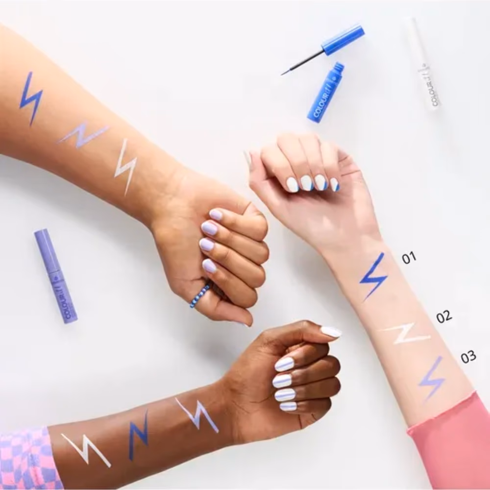 Essence Colour It! Liquid Eyeliner 01 Royal Blue – Precise Long Lasting Blue Eyeliner 2