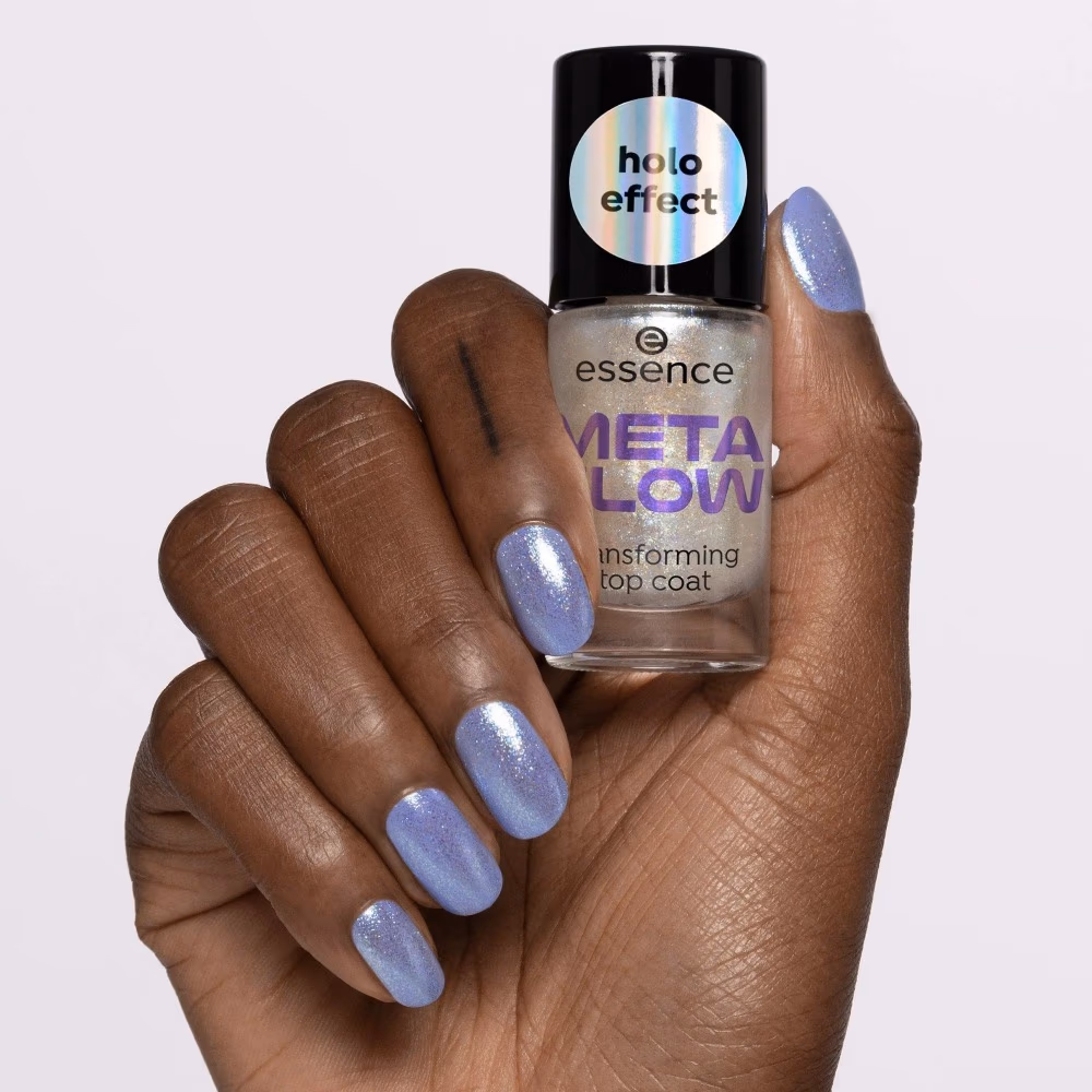 Essence Meta Glow Transforming Top Coat 5