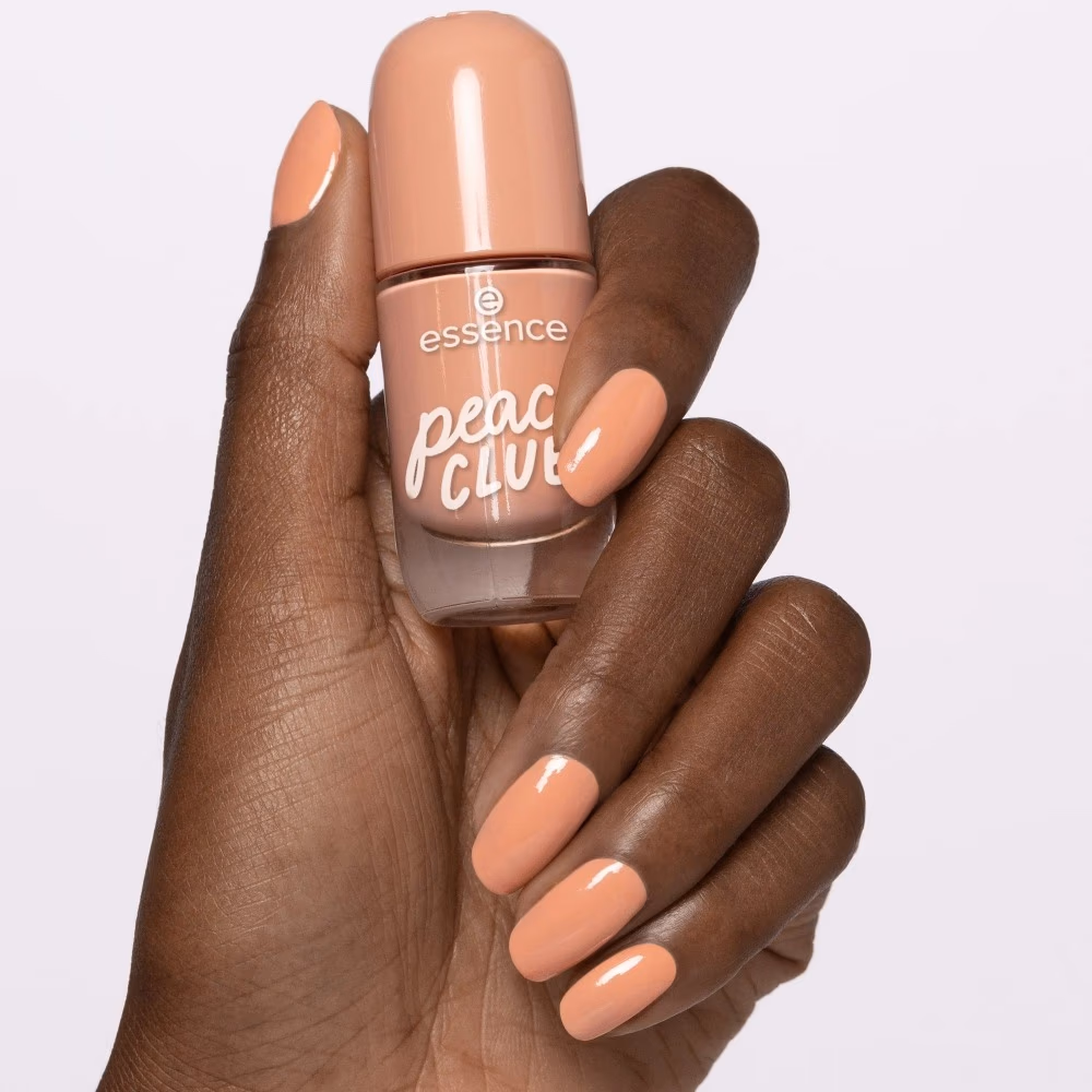 Essence Gel Nail Colour 68 Peach Club – Glossy Long-Lasting Peach Nail Polish 5