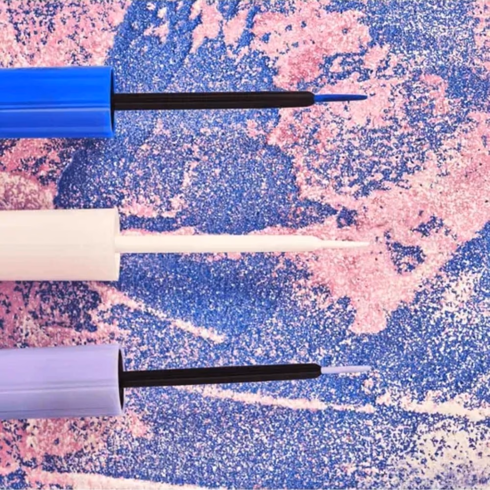 Essence Colour It! Liquid Eyeliner 01 Royal Blue – Precise Long Lasting Blue Eyeliner 5