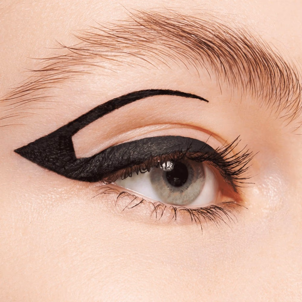 Essence Liquid Ink Eyeliner Waterproof 5
