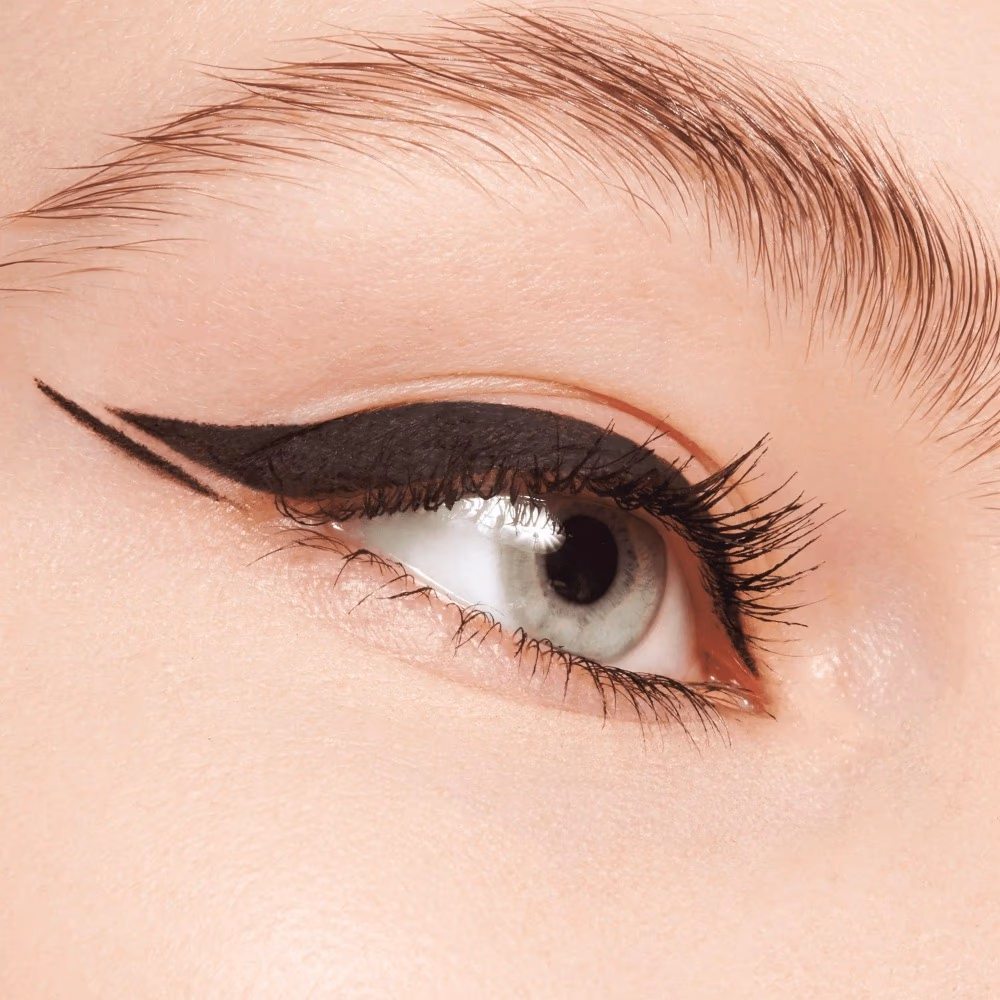 Essence Stay & Play Gel Eyeliner Pot 01- Black 3