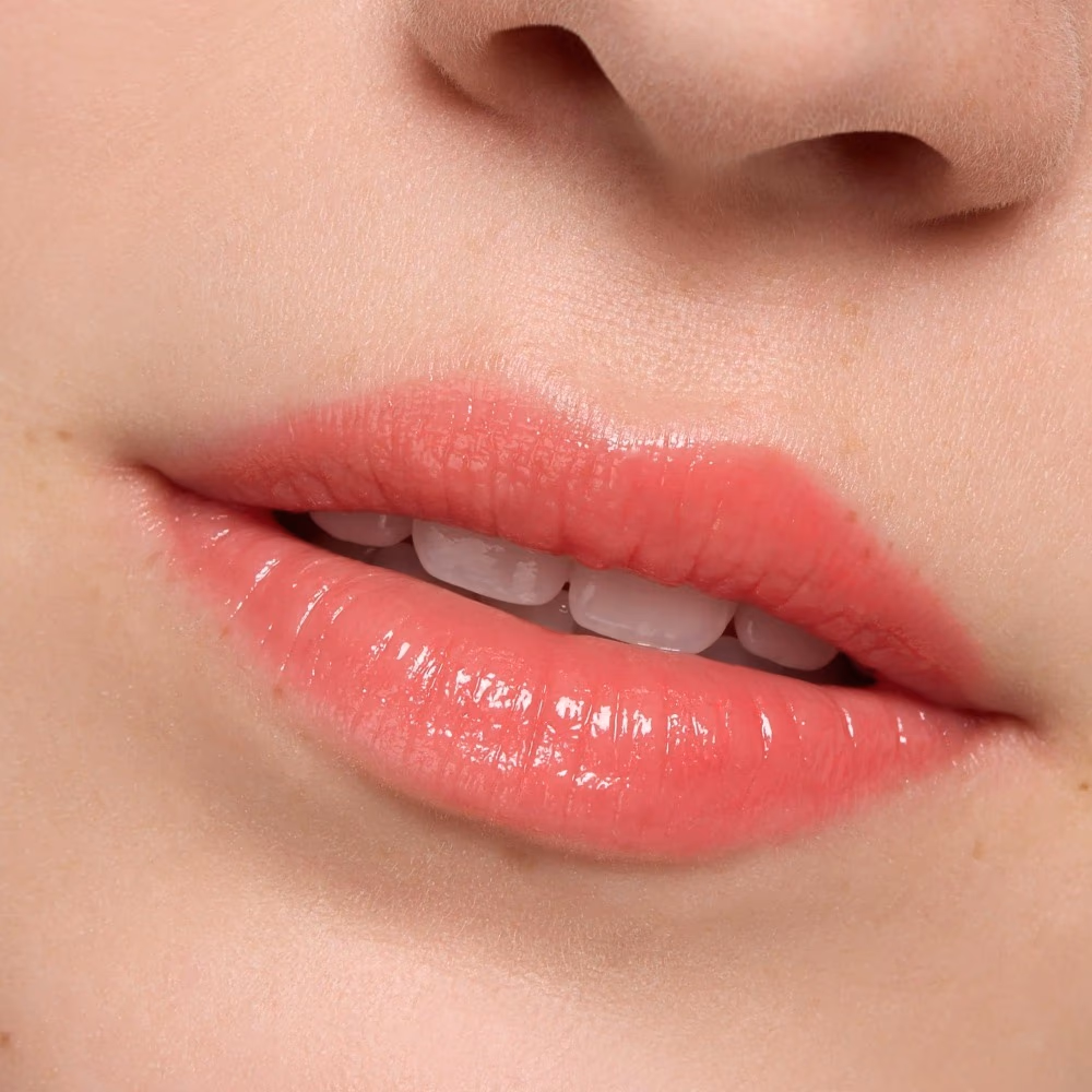 Essence Juicy Bomb Glossy Butter Balm 01 – Hydrating Tinted Lip Balm with Glossy Finish 5