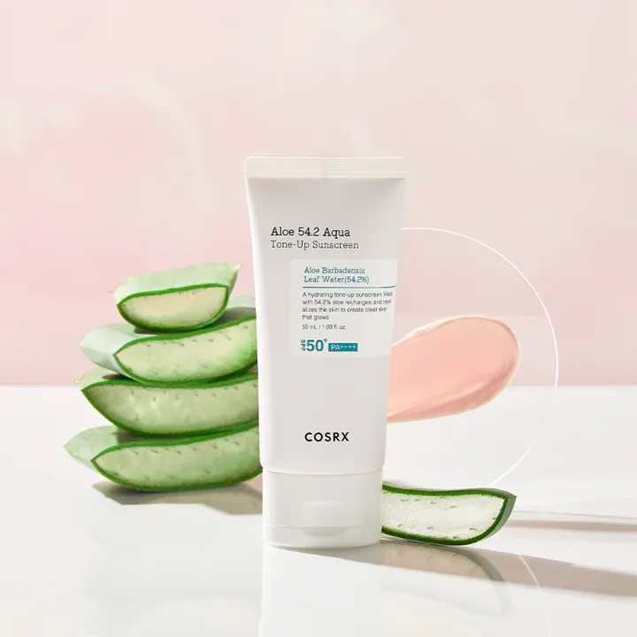 COSRX Aloe 54.2 Aqua Tone-Up Sunscreen 50g 2