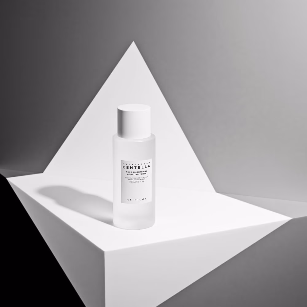 SKIN1004 Centella Tone Brightening Boosting Toner 210ml – Hydrating & Radiance Enhancing Skincare 3