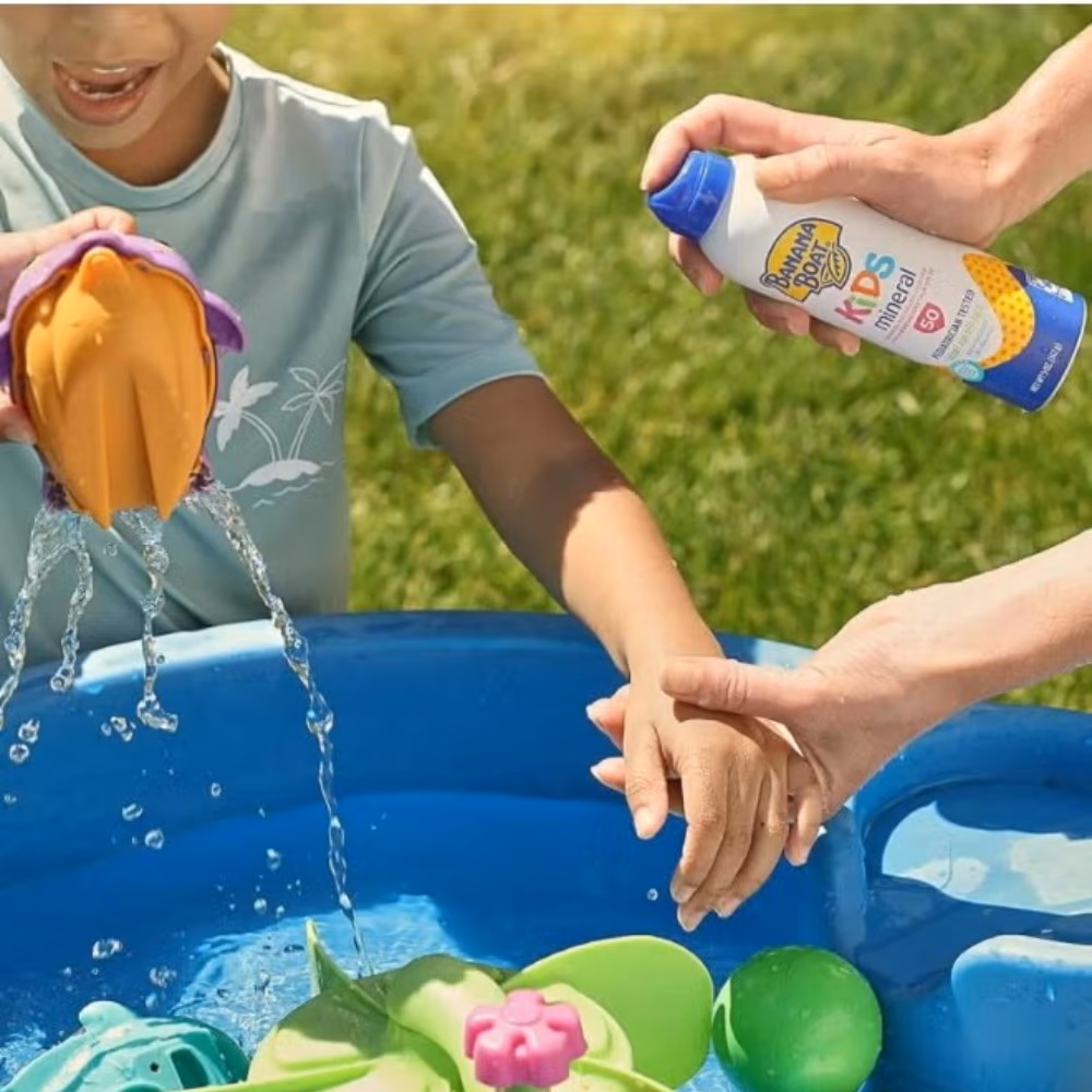 Banana Boat Kids Sens SPF50 Sunscreen Spray 170gm 2